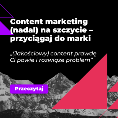 Content marketing, to wartościowe treści w różnej formie Wiadomo już, jakie są cechy „dobrego” contentu i ile może on zdziałać, ale należy jeszcze zadać pytanie – content, czyli właściwie dokładnie, co? Pierwsze (i właściwe) skojarzenia – content to artykuł publikowany na internetowym portalu lub materiał na firmowego bloga. Jednak w kampanii content marketingowej nie należy ograniczać się tylko do tych „formatów”. Contentem jest każda treść, która realizuje cele content marketingowe danej marki. Tworzenie wartościowej treści jest istotą content marketingu, ale treści może przyjmować różne formy. ·      Artykuły eksperckie publikowane w mediach online – pozwalają zbudować pozycję marki jako eksperta branżowego. ·       Blog – artykuły publikowane na firmowym blogu uwiarygadniają know-how marki, pozwalają odbiorcy bliżej zapoznać się z daną firmą i nawiązać z nią relację. ·       Infografiki – publikowane np. w social media dostarczają odbiorcom potrzebnej wiedzy lub informacji o marce. Ważne: „tradycyjne” posty publikowane na firmowym koncie na Facebooku czy Instagramie i szerzej – działania prowadzone w social media również mogą być częścią skutecznej strategii content marketingowej. ·       Materiały wideo – np. postaci filmów instruktażowych, wywiadów czy vlogów publikowanych m.in na  platformach społecznościowych – jedna z najbardziej angażujących form contentu i rodzaj treści, który obecnie dominuje w content marketingu. Aż 64% konsumentów decyduje się na dokonanie zakupu po obejrzeniu filmu stworzonego przez daną markę[7]. Przeszło 90% twierdzi, że chce oglądać więcej treści wideo od marek. 89% konsumentów przyznaje, że obejrzenie wideo przekonało ich do zakupu produktu lub usługi[8]. ·       Podcasty – dłuższe, angażujące treści, które również pozwalają pozycjonować markę jako eksperta w danym sektorze, a odbiorcom dostarczają potrzebnych informacji lub rozrywki. ·       E-booki – publikacje na konkretny temat, które dostarczają pogłębionej wiedzy i pozwalają na zbudowanie trwałej relacji z odbiorcą. Pobranie e-booka, nawet darmowego, wymaga od obiorcy sporej dawki zaangażowania na wejściu – odnalezienia właściwego źródła, podania kontaktu, odebrania wiadomości i kliknięcia we właściwy link. Aby ta relacja nawiązana z marką została podtrzymana, e-book musi być wartościowym contentem, który dowozi to, co obiecuje, inaczej można liczyć jedynie na rozczarowanie odbiorcy. ·       Newsletter – to również content, który ma wysoki współczynnik zaangażowania odbiorców. Newslettery najbardziej opiniotwórczych tytułów online trafiają jednorazowo nawet do 100 tys. osób. Podobne wyniki robią  newslettery branżowe. Nawet i zdecydowanie niższe zasięgi w tym przypadku mają duże znaczenie, bo aktywny odbiorca newslettera, (czyli taki, który czyta dostarczane mu treści – a to można  sprawdzić za pomocną odpowiednich narzędzi), to niezwykle zaangażowany fan marki. Contentem będzie nawet komentarz eksperta firmy umieszczony w  branżowym raporcie, post na temat działań firmy umieszczony na prywatnym koncie na platformie LinkedIn – każda zaplanowana treść, która w świadomy sposób realizuje cele content marketingu. Długość i format tej treści ma znaczenie, ale te czynniki nie przesądzają o skuteczności contentu. Którą formą contentu wybrać? To zależy – od celu działań content marketingowych i od grupy, do której będziemy kierować treści